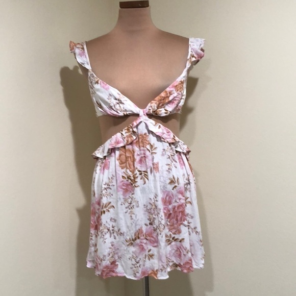 Sweet Pot Mini Dress Size US 2 AU 6 White Floral Ruffle Cut Out Fit and Flare - Picture 2 of 8